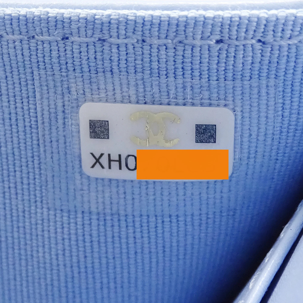 CHANEL Authentic Blue Caviar Leather Wallet - Picture 9 of 16